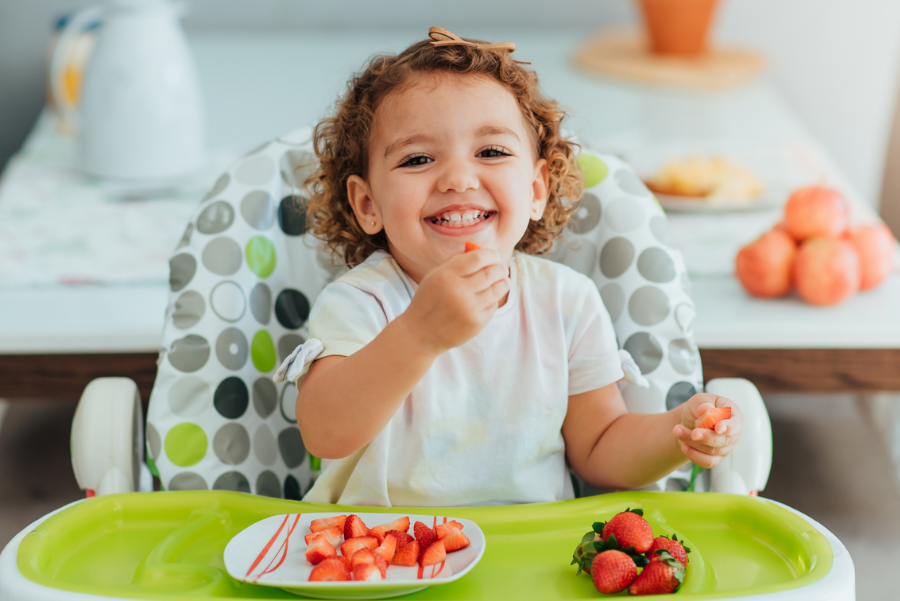 Healthy Snacking Tips for Kids and Toddlers - Eating by Elaine